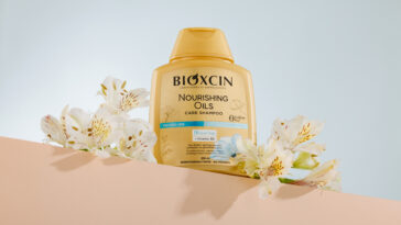 Szampon do włosów zniszczonych i suchych